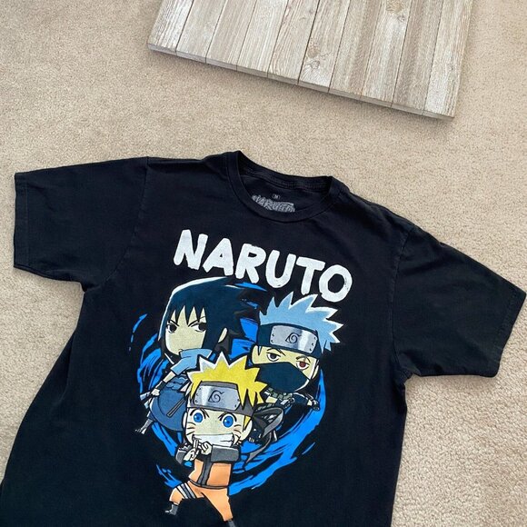 Naruto Shippuden Chibi Sasuke Hatake T-Shirt Size M Graphic Print Anime Manga 2 - Picture 2 of 12